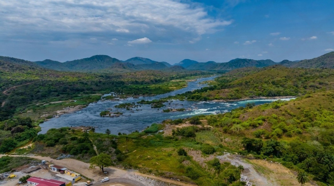 River wilderness in Cuando Cubango, Angola